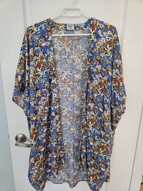 Sunday Best Cosima Kimono - Blue Floral